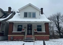 Beech St, Louisville - KY