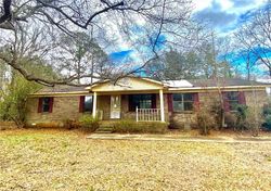 Mckay Long St, Mount Vernon - AL