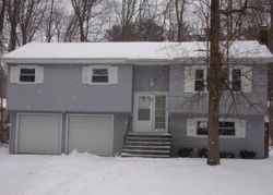 Wendy Ln, Burnt Hills - NY