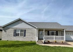 Benham Dr, Millstadt - IL