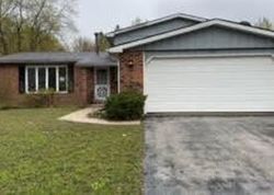 Arquilla Dr, Richton Park - IL