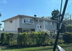 3rd St, Lindenhurst - NY