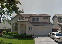 Knollcrest Ln, Tracy - CA