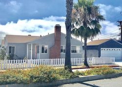 W 121st St, Hawthorne - CA