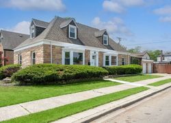 N 72nd Ct, Elmwood Park - IL