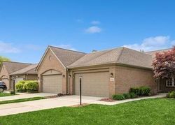 Inverness Ln, Taylor - MI