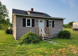 Battery Rd, Tappahannock - VA