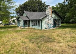 Jackson Dr, Climax Springs - MO