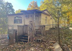 Dash Dr, Falling Waters - WV