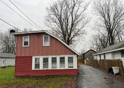 Muskrat Bay Rd, Brewerton - NY