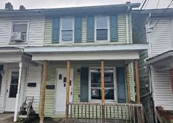 W Market St, Williamstown - PA