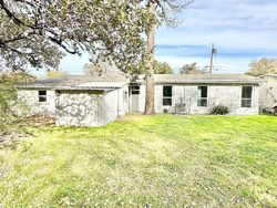 Se 18th St, Mineral Wells - TX