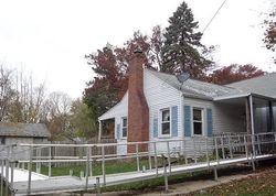 S Oak Ave, Freeport - IL