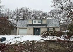Shearwater Ct, Centereach - NY