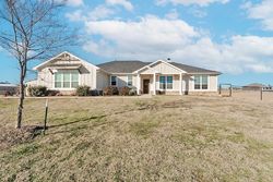 Spring Creek Cir, Paradise - TX