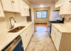 N Main St Apt C15, Spring Valley - NY