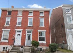 Chestnut St, Spring City - PA
