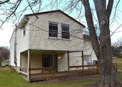 Manor Ln, Middleport - NY