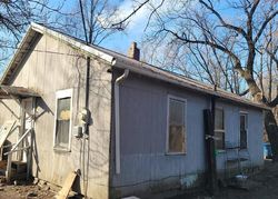 S 3rd St, Mount Vernon - IL