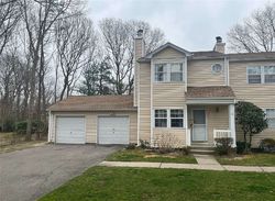 Taylor Commons Unit 16, Yaphank - NY