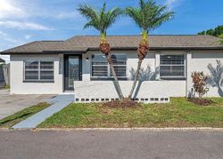 High Ridge Ct, Tampa - FL