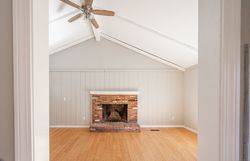 Beechwood Rd, Branford - CT