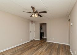 W Miracle Strip Pkwy Apt H301, Mary Esther - FL