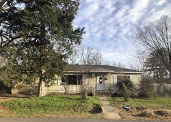 W 4th St, Lonoke - AR
