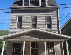 E Main St, Tremont - PA