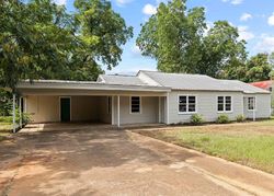 Monroe St, Farmerville - LA