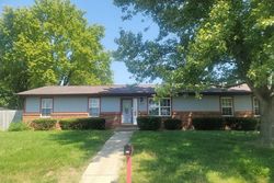Briarwood Dr, Troy - IL