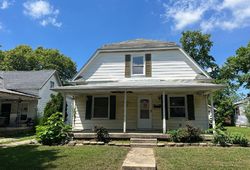 W 4th St, Anderson - IN