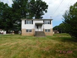Mills Ave, Beckley - WV