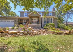 Bayshore Dr, Sand Springs - OK