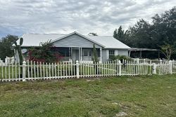 Friendship Ln, Zolfo Springs - FL