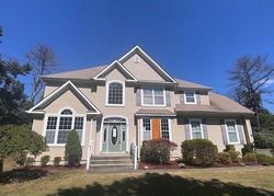 Nick Ct, Yaphank - NY
