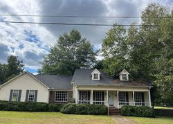 Altawood Dr, Brownsville - TN