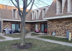 Country Club Dr # 8g, Woodridge - IL