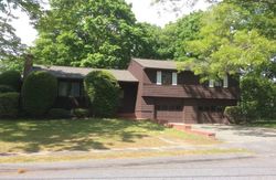 Saunders Rd, Lynnfield - MA