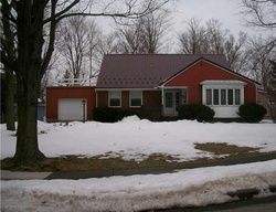Sylvan Pkwy, Akron - NY