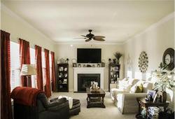 Woodhaven Dr, California - MD