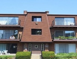 Cobblestone Cir Apt B, Glenview - IL