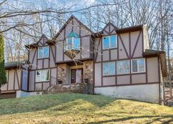 S Powder Mill Rd, Morris Plains - NJ