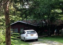 Bayberry Way, Pound Ridge - NY