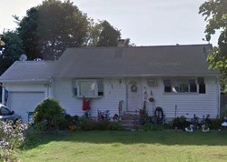 Bayview Ave, Bellport - NY
