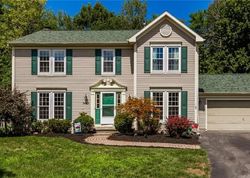 Dewberry Ln, Macedon - NY