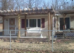 Bill Bryant Dr, Warsaw - MO