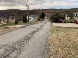 Fausz Rd, Melbourne - KY