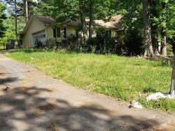 Ridge Dr, Winston - GA