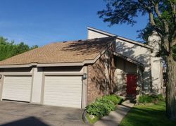 N Brynmawr Ct, West Bloomfield - MI